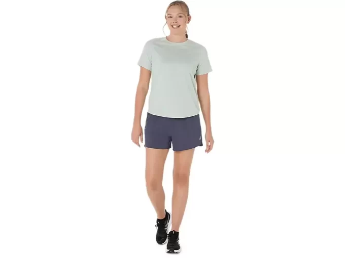 ASICS Stříbrné kraťasy 4in