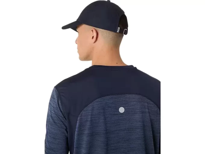 BĚŽECKÁ ČEPICE ESSENTIAL