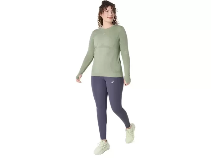 DLOUHÝ RUKÁV S BEZEŠVÝM DOPRAVNÍM SYSTÉMEM