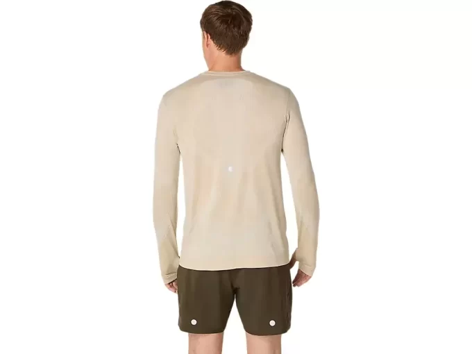 DLOUHÝ RUKÁV S BEZEŠVÝM DOPRAVNÍM SYSTÉMEM