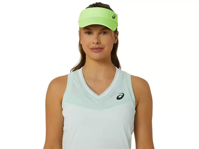 Dámské šaty v kostýmu Dámské šaty v kostýmu