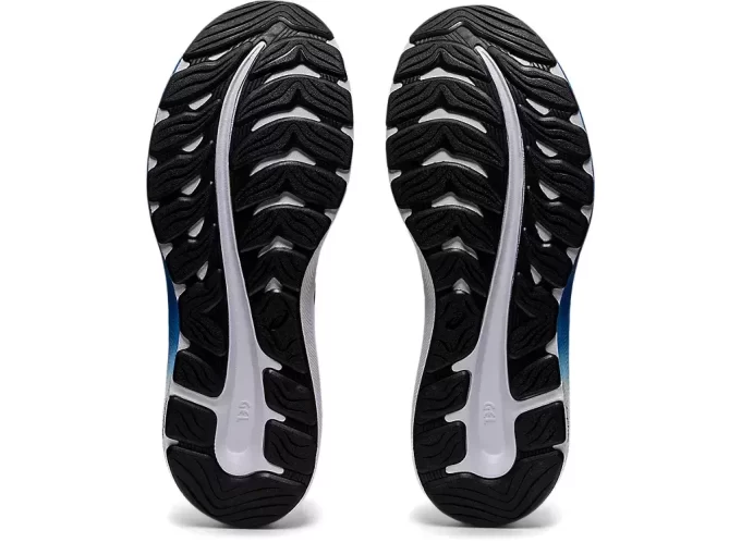 GEL-EXCITE 9 TESTOVÁN V JÍZDNÍCH PŘÍPADECH