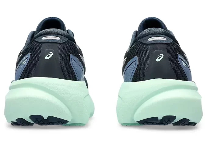 GEL-KAYANO 30 TESTOVÁNO NA SILNICI GEL-KAYANO 30 TESTOVÁNO NA SILNICI