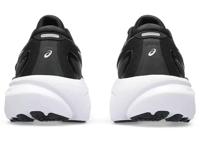 GEL-KAYANO 30 TESTOVÁNO NA SILNICI GEL-KAYANO 30 TESTOVÁNO NA SILNICI