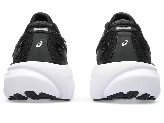 GEL-KAYANO 30 TESTOVÁNO NA ÚZKÝCH SILNICÍCH GEL-KAYANO 30 TESTOVÁNO NA ÚZKÝCH SILNICÍCH