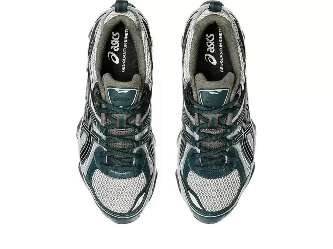 GELOVÁ KVANTOVÁ KINETIKA