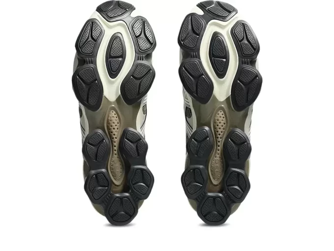 GELOVÁ KVANTOVÁ KINETIKA