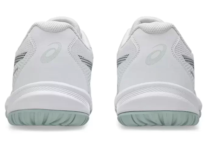 HORNÍ DVŮR 6 HORNÍ DVŮR 6