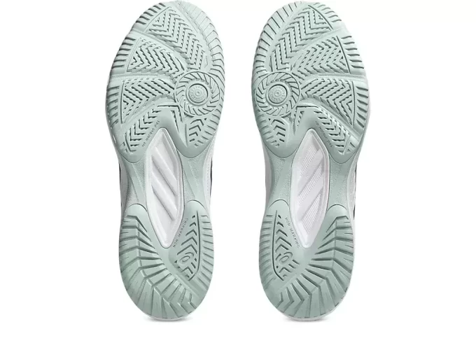 HORNÍ DVŮR 6 HORNÍ DVŮR 6