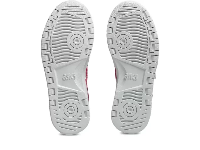 JAPONSKO PŘEDŠKOLNÍ VZDĚLÁVÁNÍ JAPONSKO PŘEDŠKOLNÍ VZDĚLÁVÁNÍ