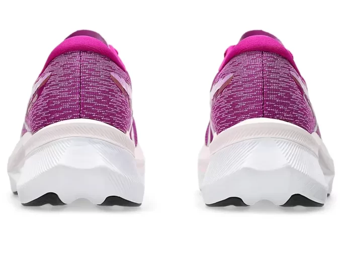 MAGICKÁ RYCHLOST 4 MAGICKÁ RYCHLOST 4