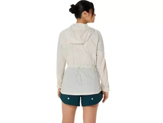 SBALITELNÁ BUNDA NA SILNICI