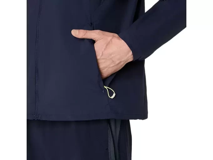 SBALITELNÁ BUNDA NA SILNICI