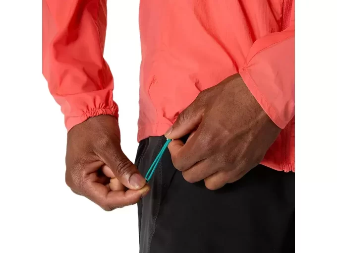 SBALITELNÁ BUNDA NA SILNICI