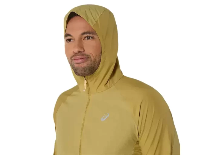 SBALITELNÁ BUNDA NA SILNICI