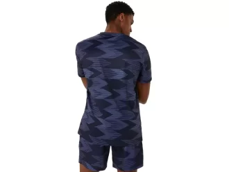 SEZÓNNÍ TOP S KRÁTKÝM RUKÁVEM S CELÝM POTISKEM