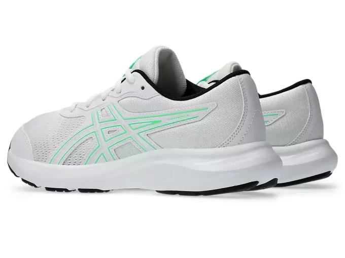 SOUBORUJTE 9. TŘIŽNÍ ŠKOLU