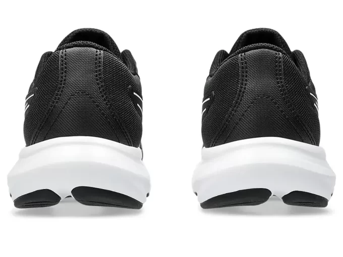 SOUBORUJTE 9. TŘIŽNÍ ŠKOLU