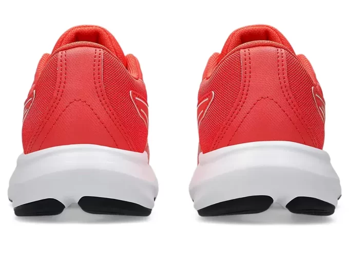 SOUBORUJTE 9. TŘIŽNÍ ŠKOLU