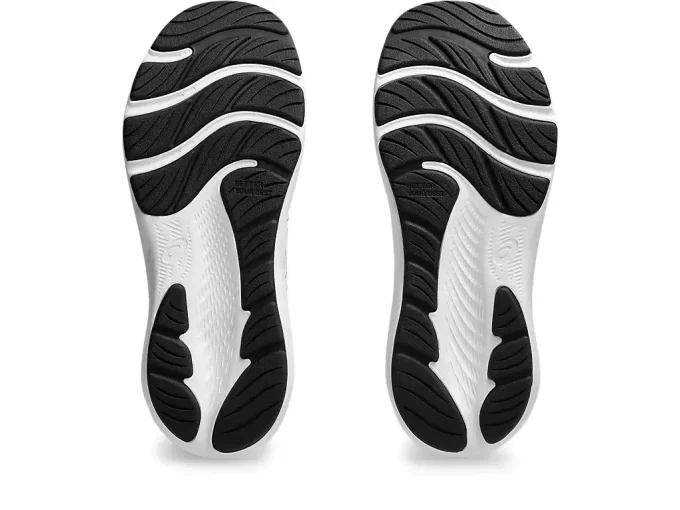 SOUBORUJTE 9. TŘIŽNÍ ŠKOLU