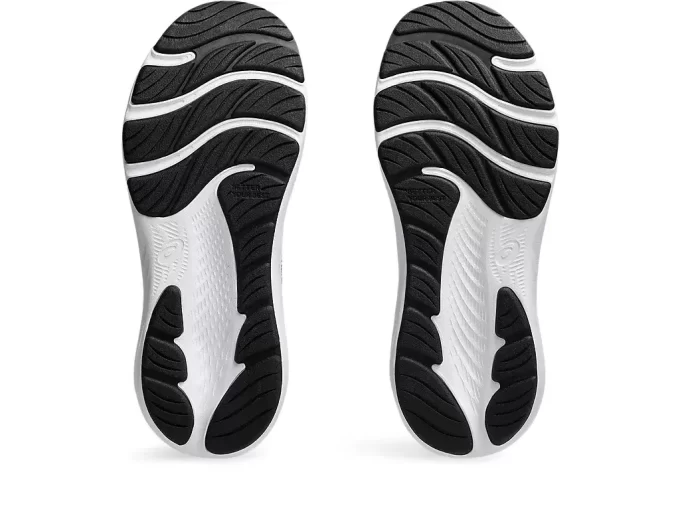 SOUBORUJTE 9. TŘIŽNÍ ŠKOLU