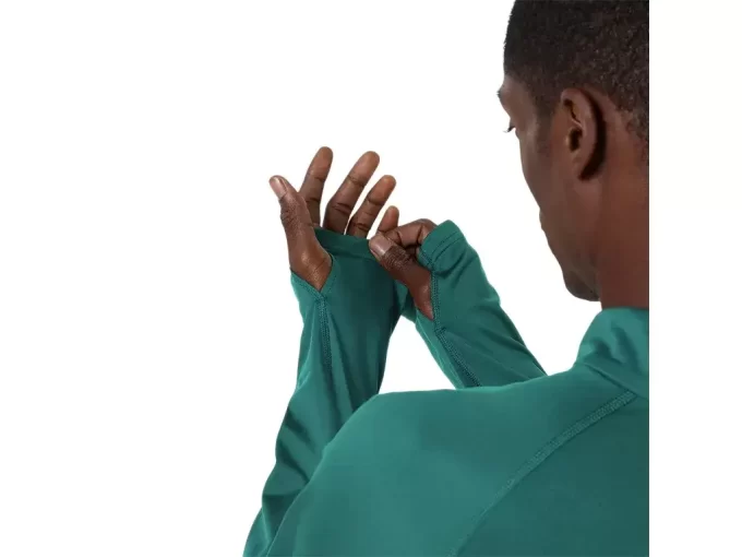 SPORTOVNÍ ZIMNÍ TOP S POLOVINOVÝM ZIPEM