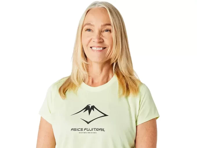 Top s krátkým rukávem a logem Fujitrail Top s krátkým rukávem a logem Fujitrail