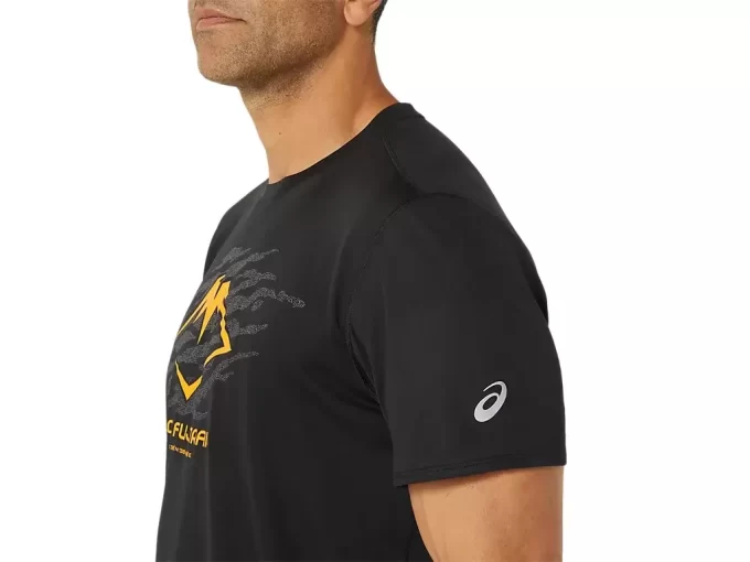 Top s krátkým rukávem a logem Fujitrail