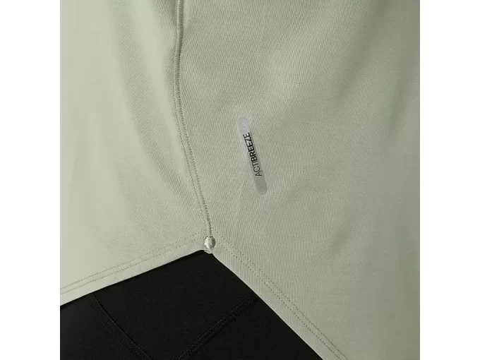 Top s krátkým rukávem a výstřihem do V