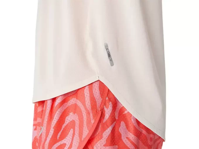 Top s krátkým rukávem a výstřihem do V