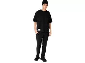 TRIČKO S VOLNÝM ŘEZEM A KAPSAMI