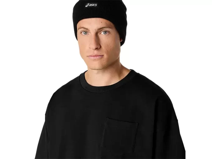 TRIČKO S VOLNÝM ŘEZEM A KAPSAMI TRIČKO S VOLNÝM ŘEZEM A KAPSAMI