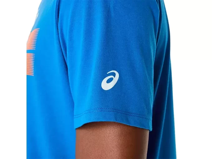 UNISEXOVÉ TRIČKO ASICS MOUNTAIN TEE, ZALOŽENÉ V ROCE 1977