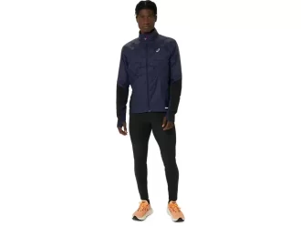 ZIMNÍ BUNDA NA SILNICI