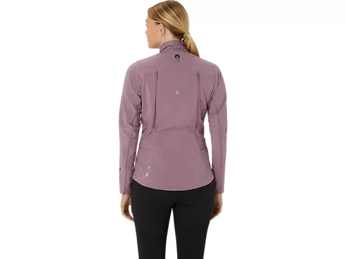 ZIMNÍ BUNDA NA SILNICI ZIMNÍ BUNDA NA SILNICI