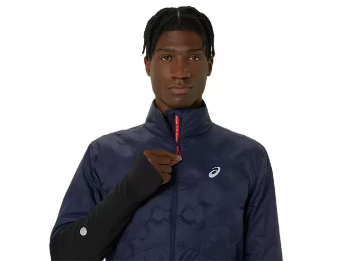 ZIMNÍ BUNDA NA SILNICI