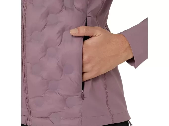 ZIMNÍ BUNDA NA SILNICI ZIMNÍ BUNDA NA SILNICI