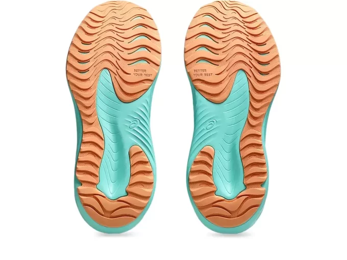 Základní škola GEL-NOOSA TRI 16 Základní škola GEL-NOOSA TRI 16