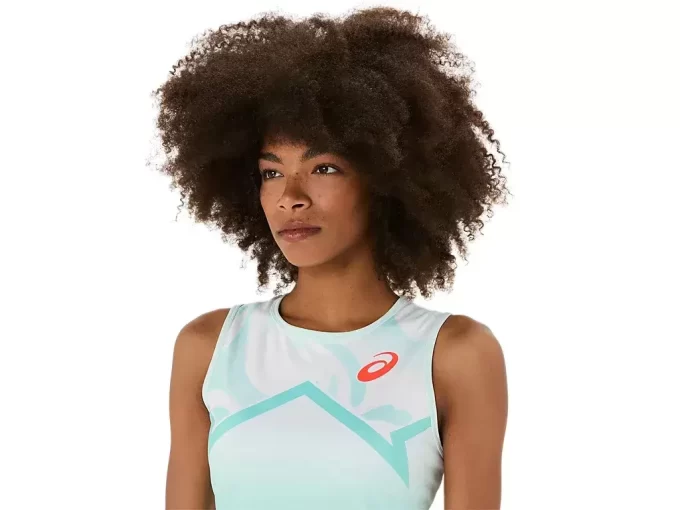 Zkrácený sportovní top